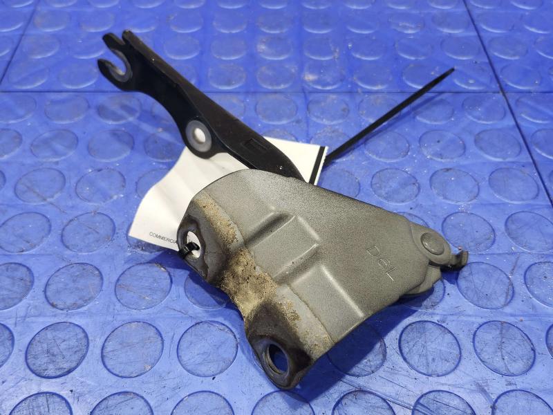 2013 Mazda Mazda2 Hood Hinge