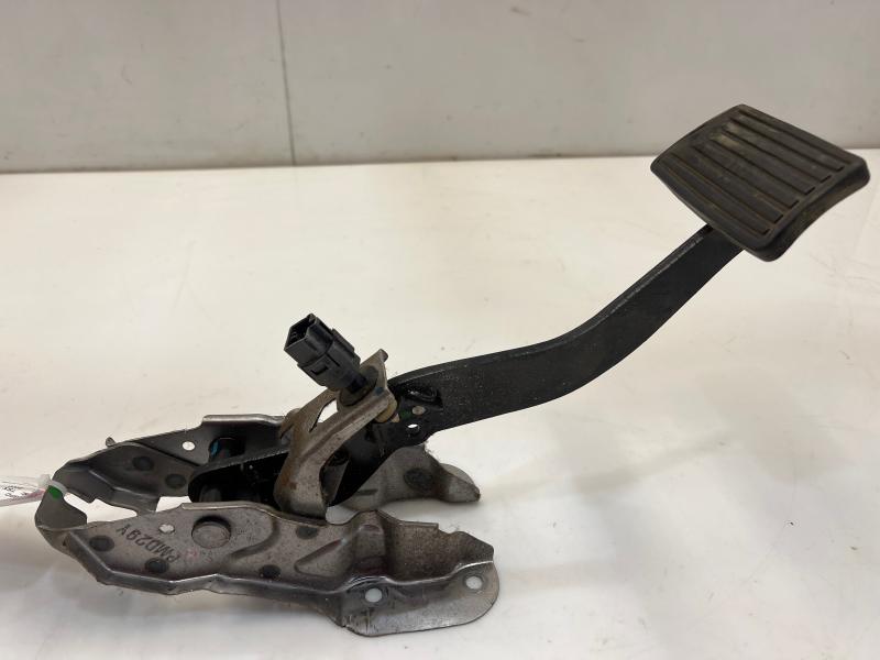 2009 - 2014 Acura TSX TL Brake Pedal Assembly OEM 46600-TA0-A83
