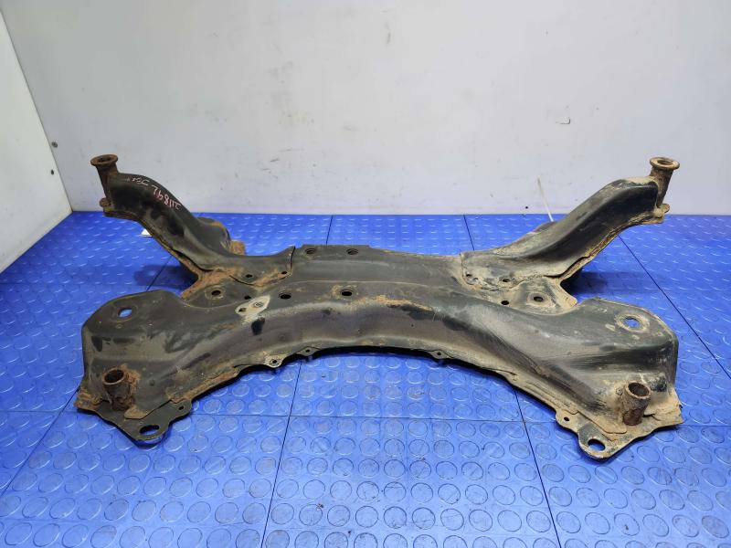 2012 Toyota Prius Crossmember/Cradle/Undercarria