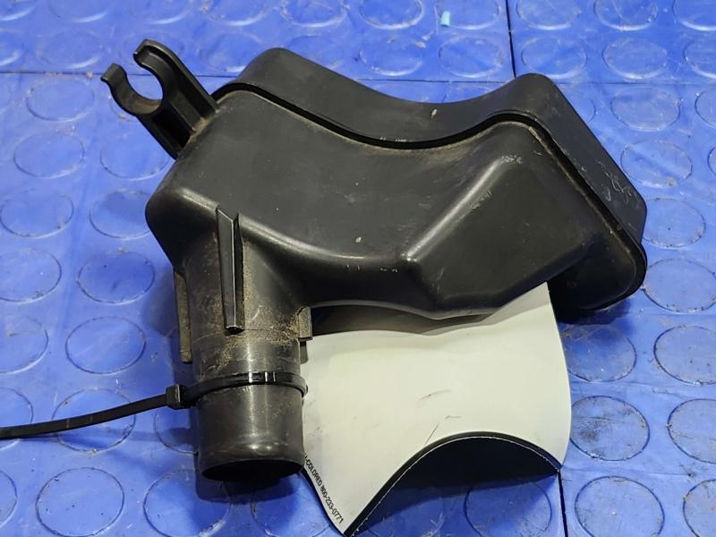 2011 Toyota Camry Air Intake Tube/Resonator