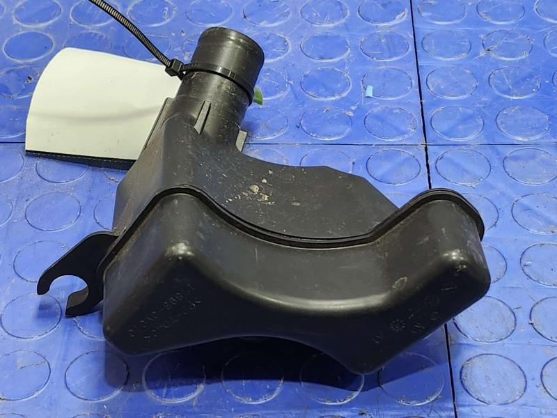 2011 Toyota Camry Air Intake Tube/Resonator