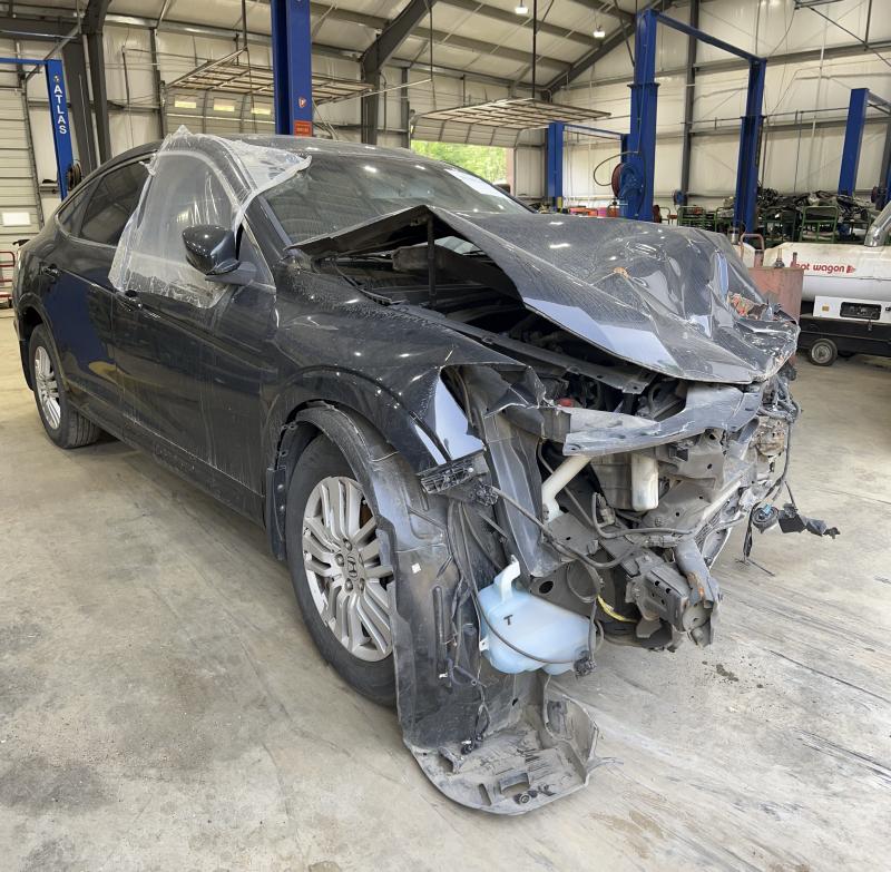 2012 Honda Crosstour Center Pillar