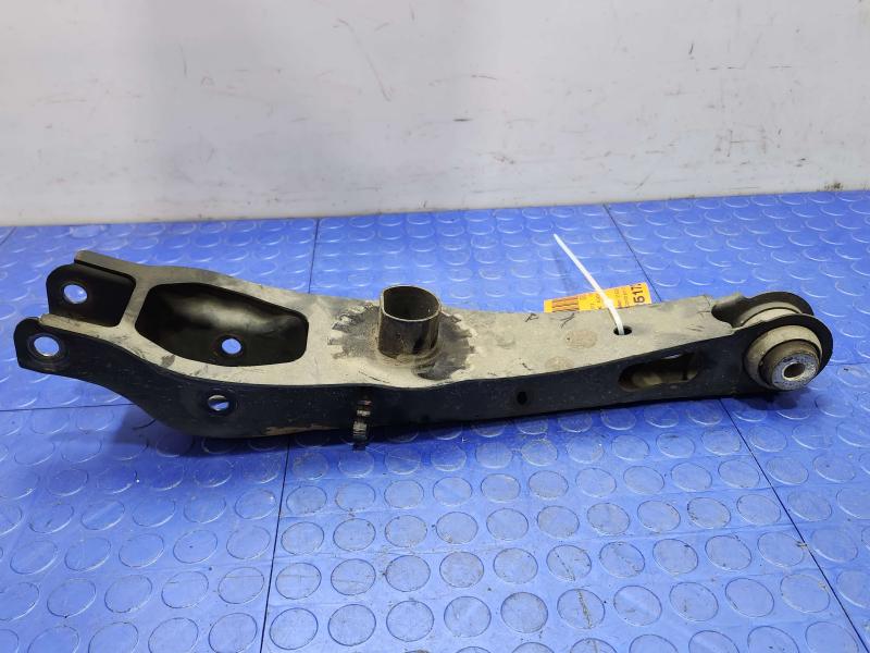 2017 GMC Acadia Lower Control Arm Rr