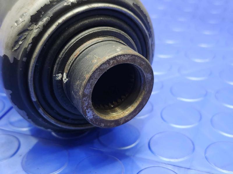 2011 Volkswagen Touareg Front Drive Shaft