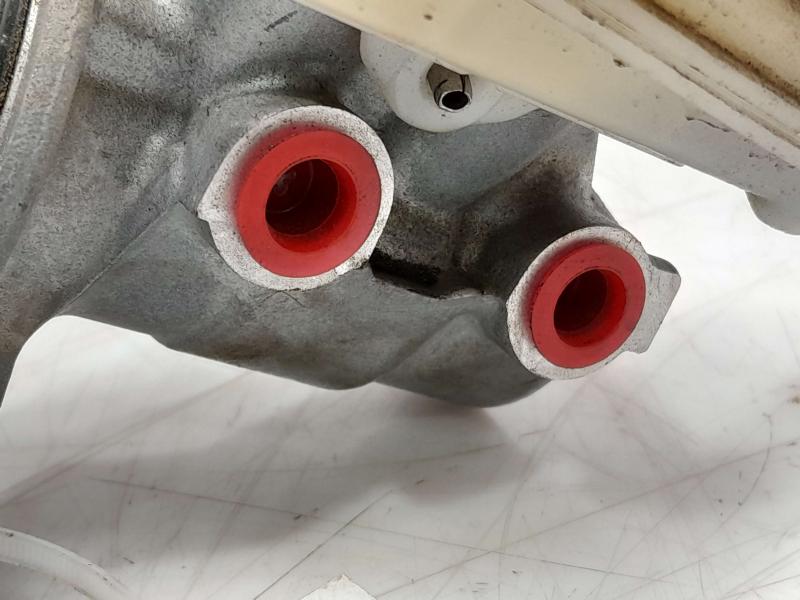 2016 Nissan Murano Master Cylinder