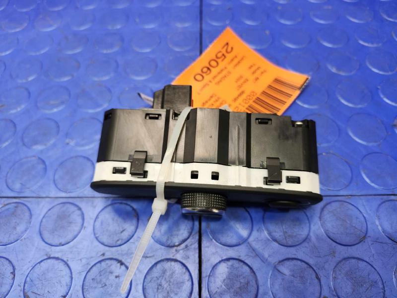2024-2025 Buick Envista Headlight Control Switch Genuine OEM 85651914