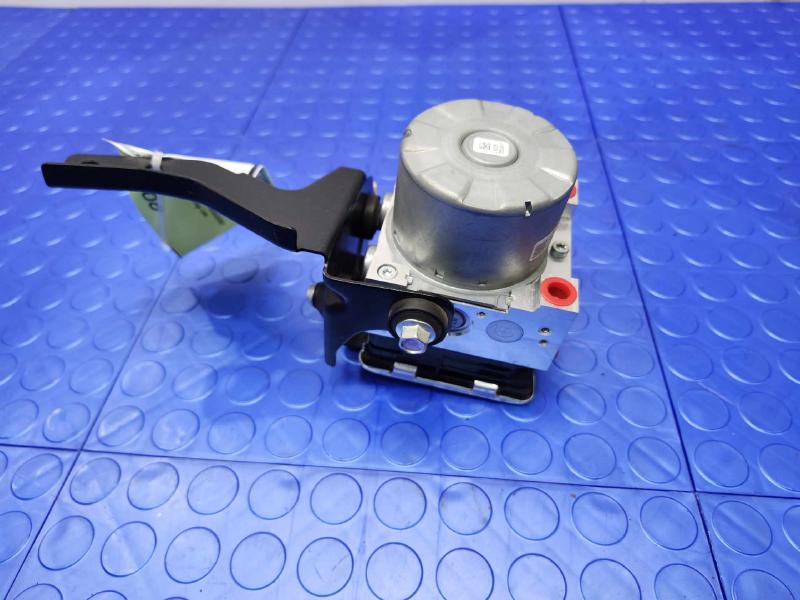 2022 Mitsubishi Eclipse Cross ABS Anti Lock Brake Pump Modulator Assembly OEM 4670B893