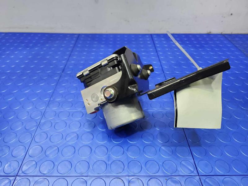 2022 Mitsubishi Eclipse Cross ABS Anti Lock Brake Pump Modulator Assembly OEM 4670B893