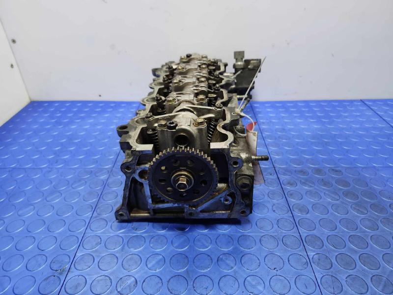 2005 Honda Civic Cylinder Head