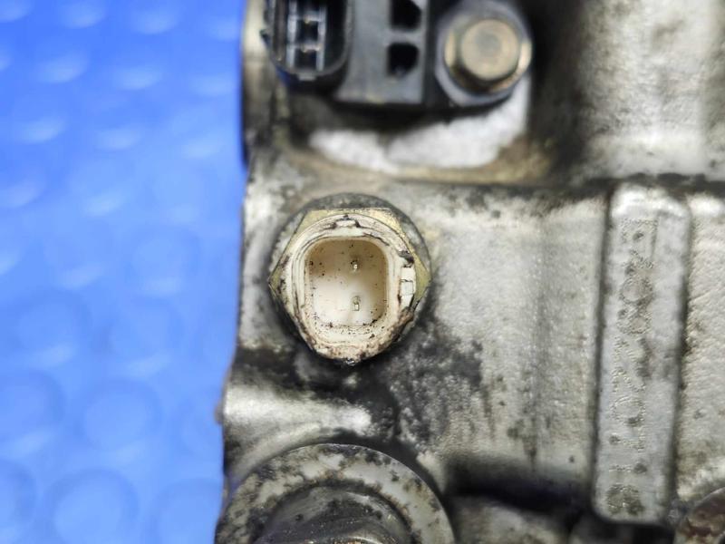 2005 Honda Civic Cylinder Head