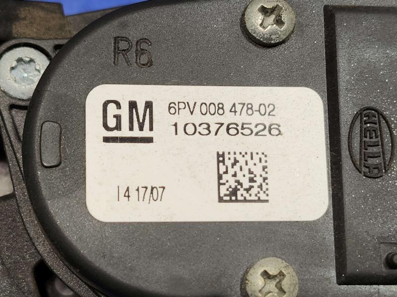 2007 Hummer H3 Pedal Assembly