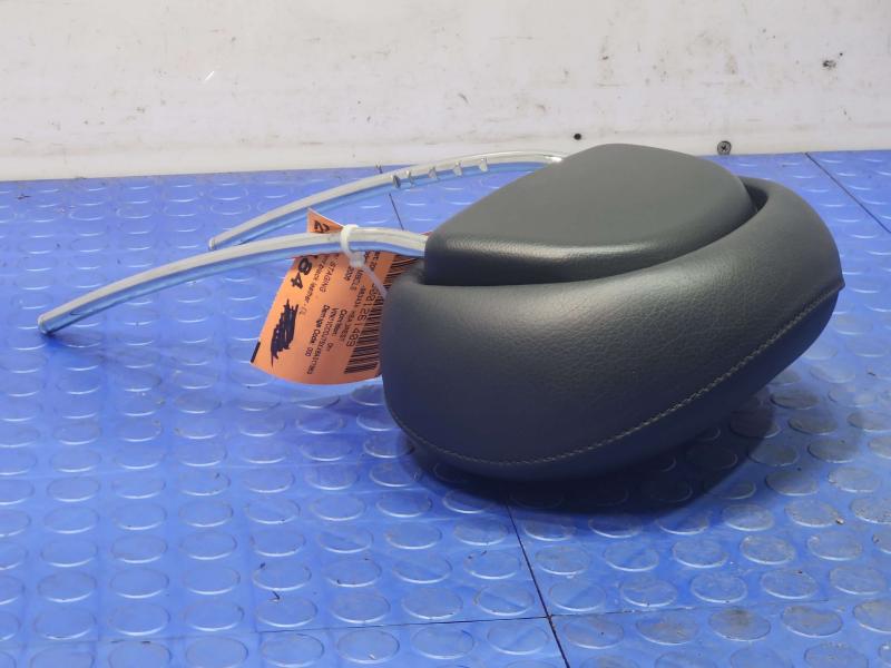 2006 Mercedes CLS-Class Headrest