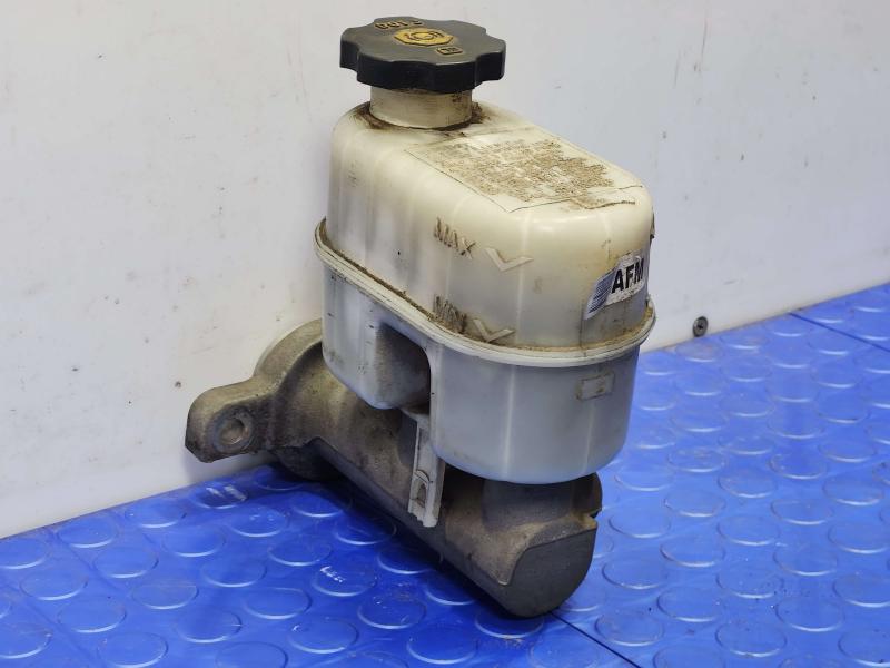 2012 GMC Yukon Master Cylinder
