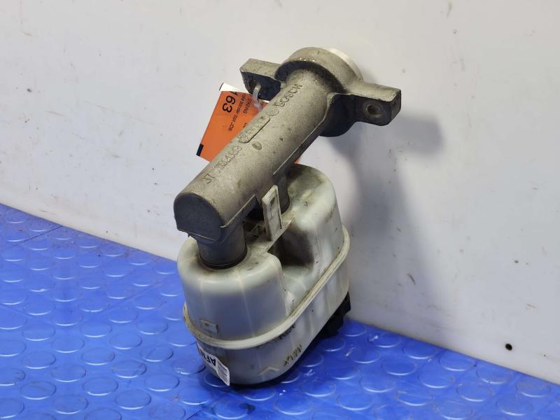 2012 GMC Yukon Master Cylinder