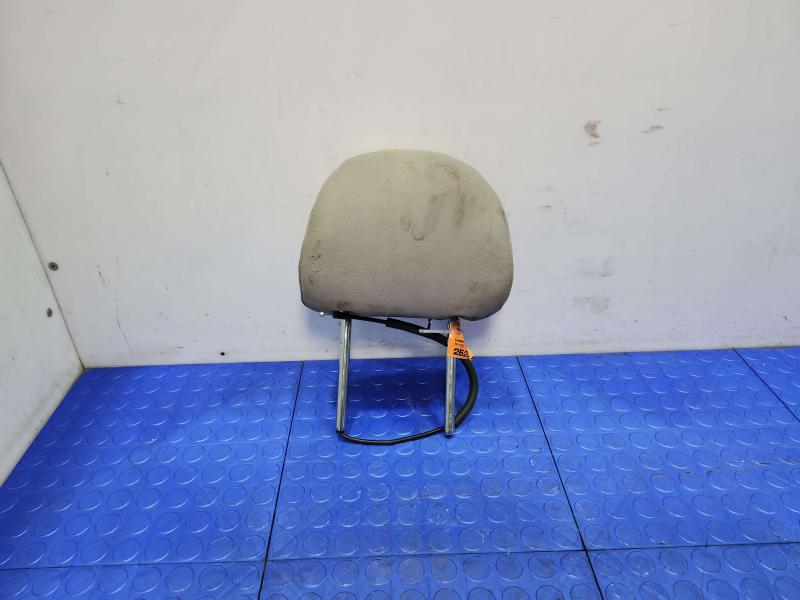 2016 Kia Sedona Headrest