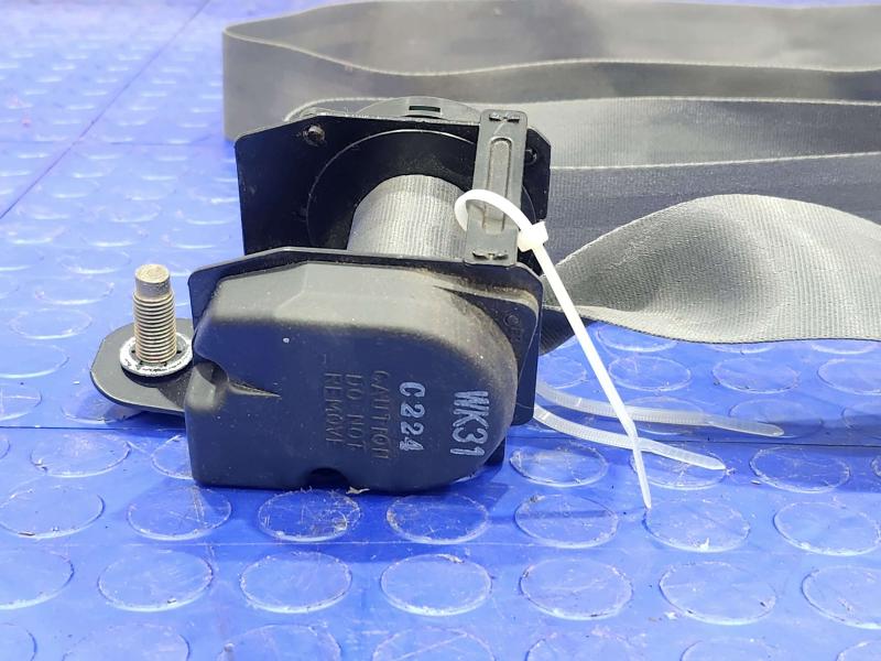 1992 Isuzu NPR Front Seat Belt