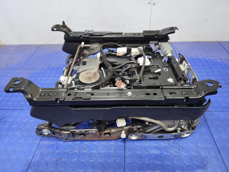 2013 Infiniti FX35 Seat Track