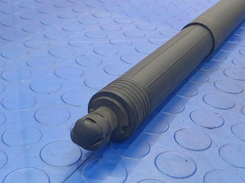 2018 Volkswagen Atlas Decklid Power Lift Strut Motor Genuine OEM 3CN827851A