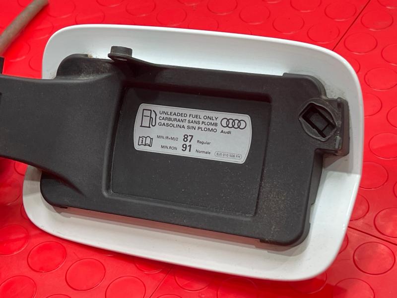 2015-2020 Audi A3 Sedan Fuel Fill Door Gas Flap White Genuine OEM 8V5809907GRU