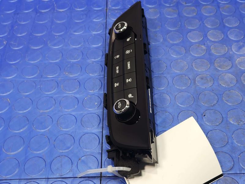 2018 Buick Regal Heater A/C Control