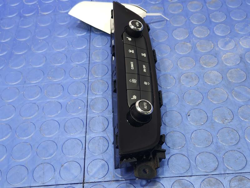 2018 Buick Regal Heater A/C Control