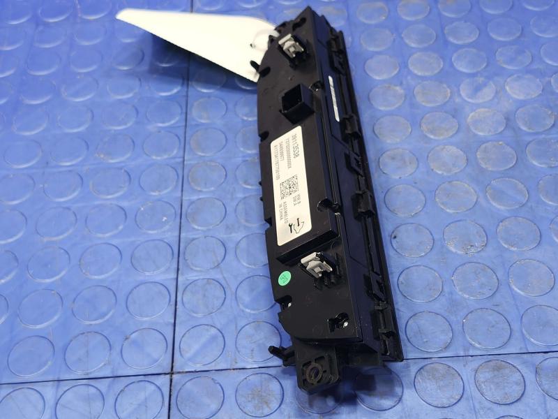 2018 Buick Regal Heater A/C Control