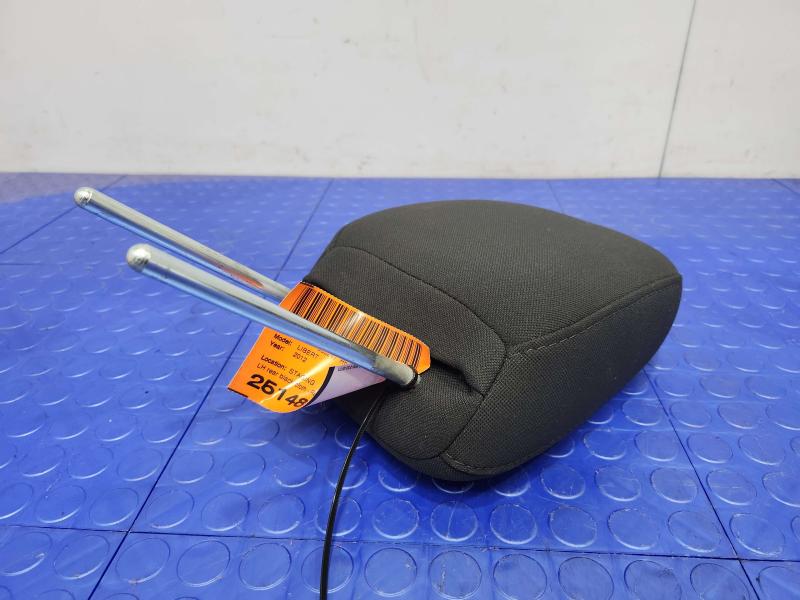 2012 Jeep Liberty Headrest