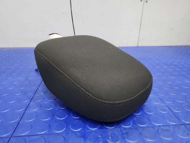 2012 Jeep Liberty Headrest