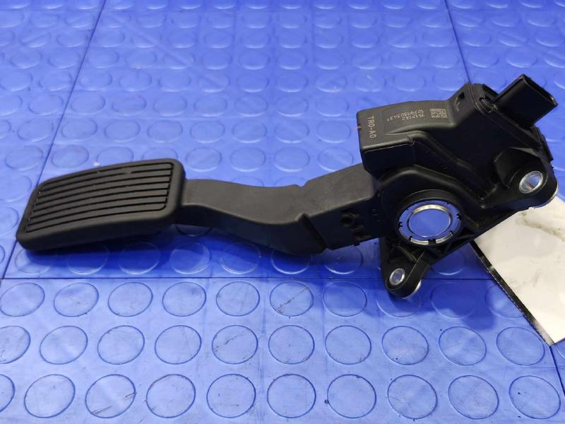 2013-2022 Acura ILX Accelerator Pedal Assembly Genuine OEM 17800-TR0-A01
