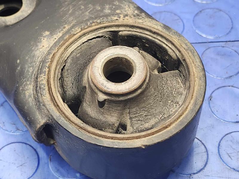 2011-2013 Hyundai Sonata 2.4L Front Lower Control Arm Right Passenger Side OEM 545013S000,RH