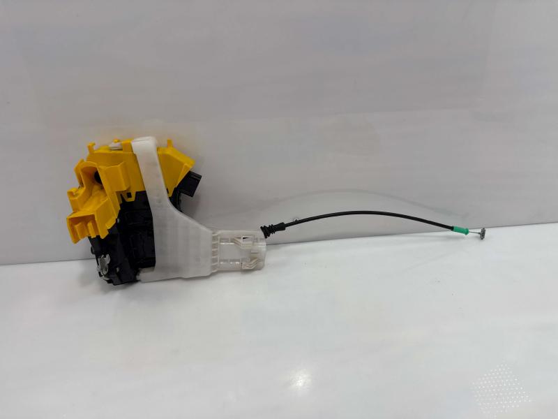 2021 Hyundai Sonata Front Door Latch