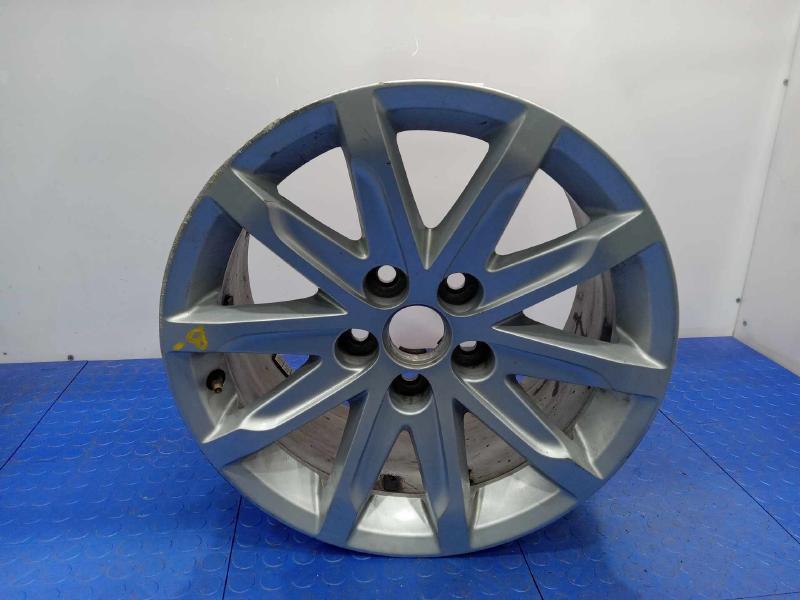 2014 Cadillac CTS Wheel