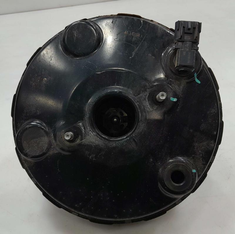 2017 - 2023 Subaru Impreza Power Brake Booster w/o Eyesight OEM 26402FL03A