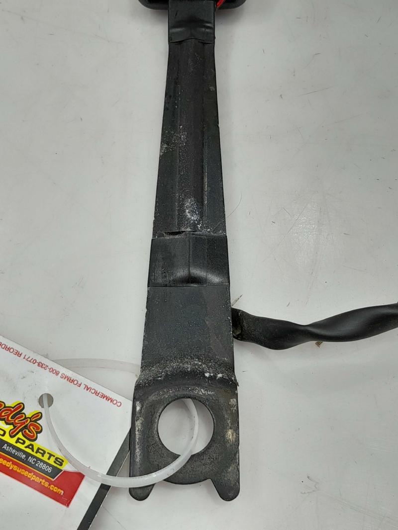 2014 Scion xD Front Seat Belt