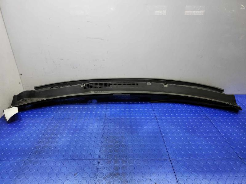2015-2019 Subaru Outback Subaru Legacy Cowl Grille Genuine OEM 91419AL05B