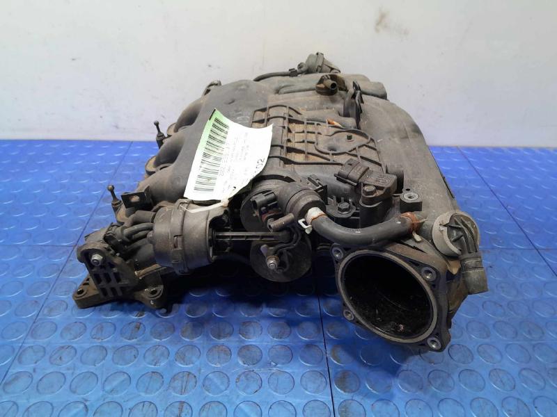 2017 Kia Sedona Intake Manifold