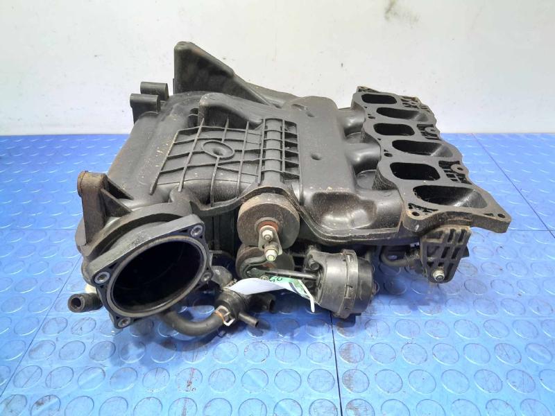 2017 Kia Sedona Intake Manifold