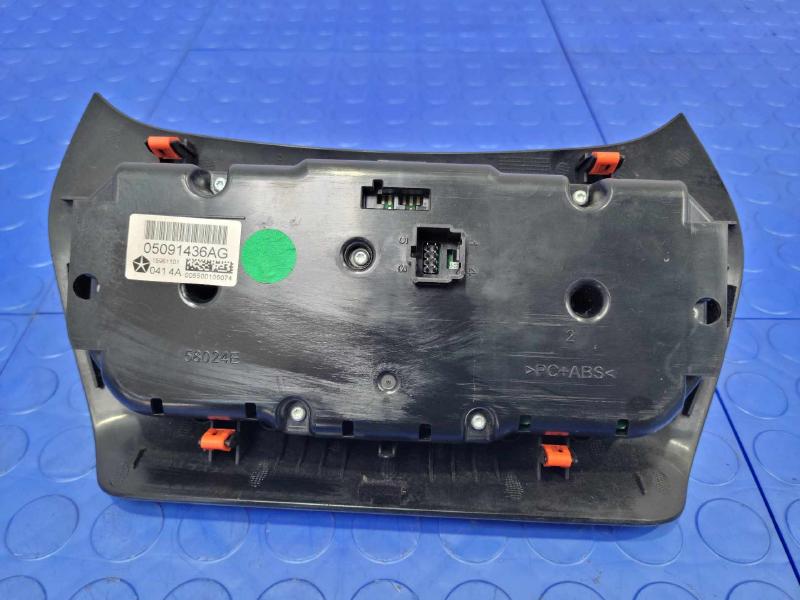 2014 Jeep Cherokee Heater A/C Control