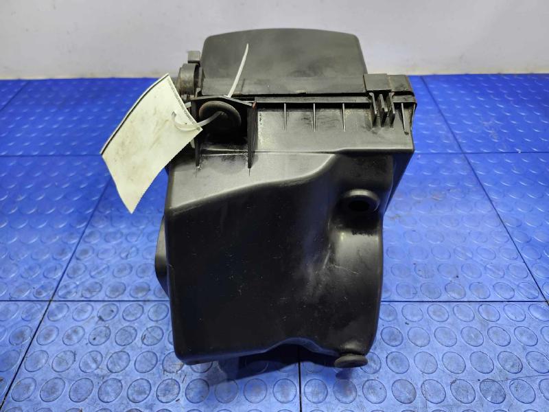 2011-2024 Dodge Durango Engine Air Cleaner Box Assembly Genuine OEM 68084277AA 68084276AA