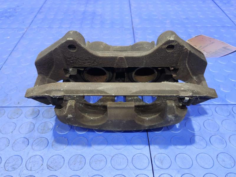 2014 Ford Explorer Caliper