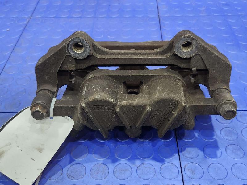 2014 Ford Explorer Caliper