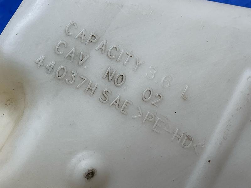 2002-2004 Jeep Liberty Washer Fluid Reservoir Assembly Genuine OEM 05066867AA