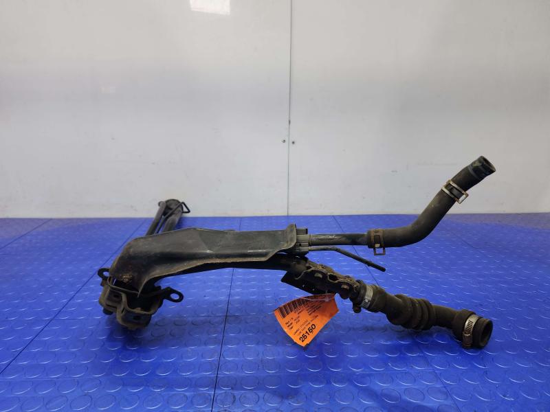 2005-2006 Lexus RX330 Fuel Filler Neck Assembly Filler Pipe OEM 772100E011