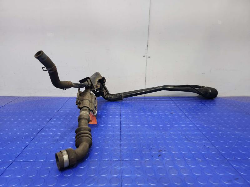 2005-2006 Lexus RX330 Fuel Filler Neck Assembly Filler Pipe OEM 772100E011