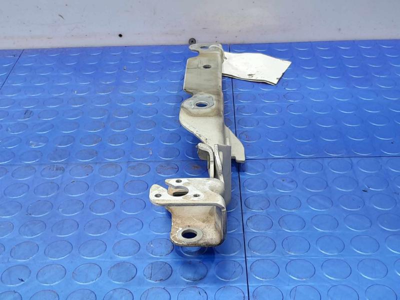 2013 Ford F-250 Super Duty Hood Hinge
