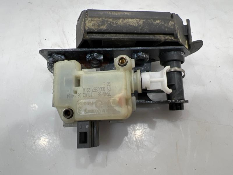 2003 Land Rover Range Rov Rear Door Latch