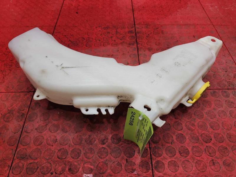 2015 Dodge Journey Washer Bottle