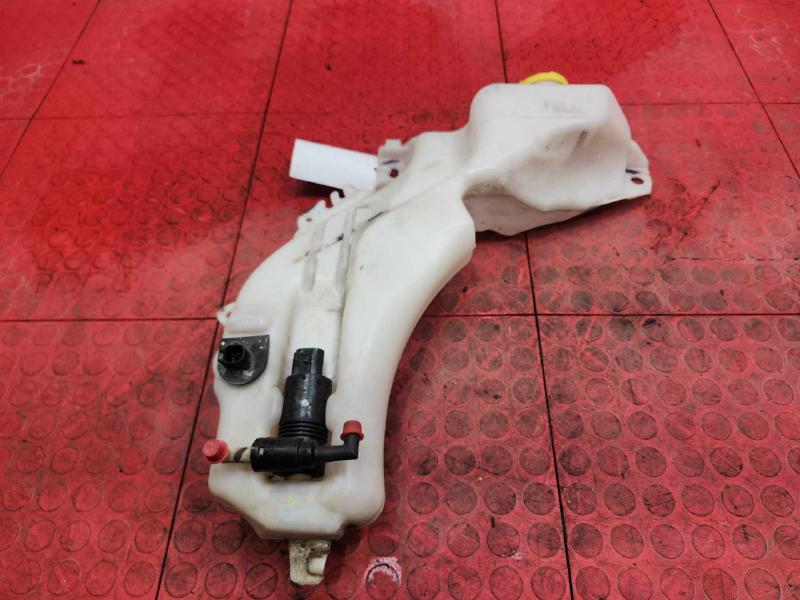 2015 Dodge Journey Washer Bottle