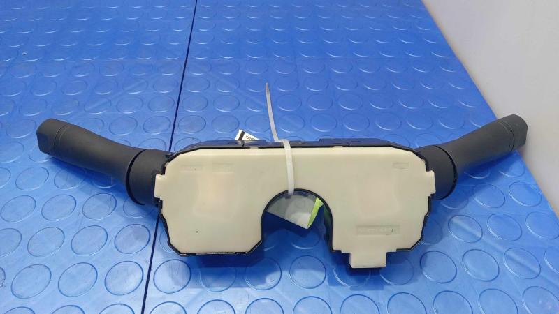 2012 Nissan Versa Combination Switch