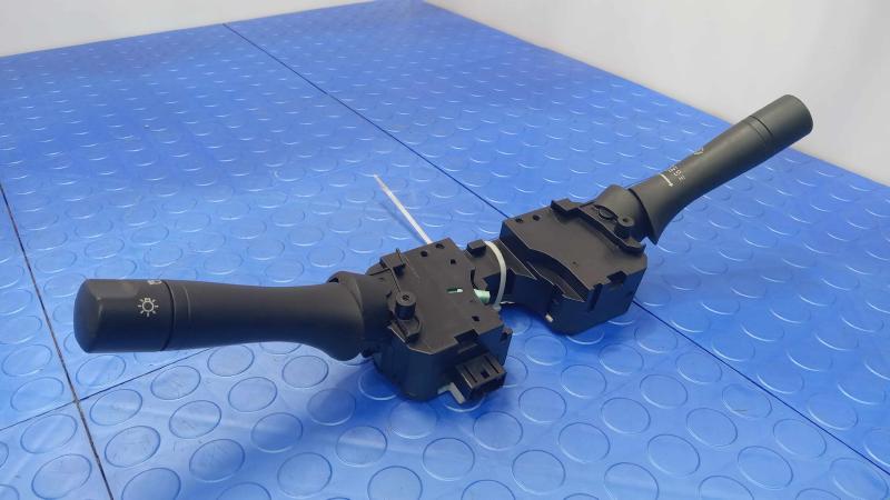 2012 Nissan Versa Combination Switch